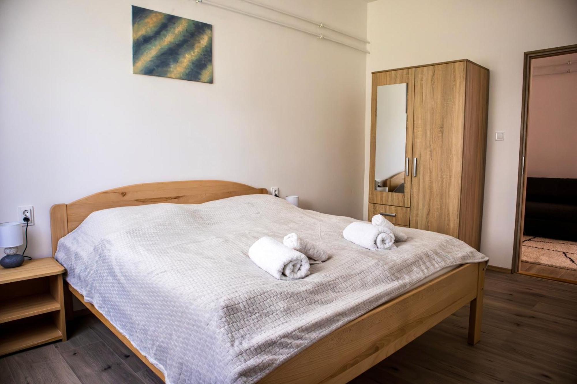 Izisz Apartman Matraterenye Buitenkant foto