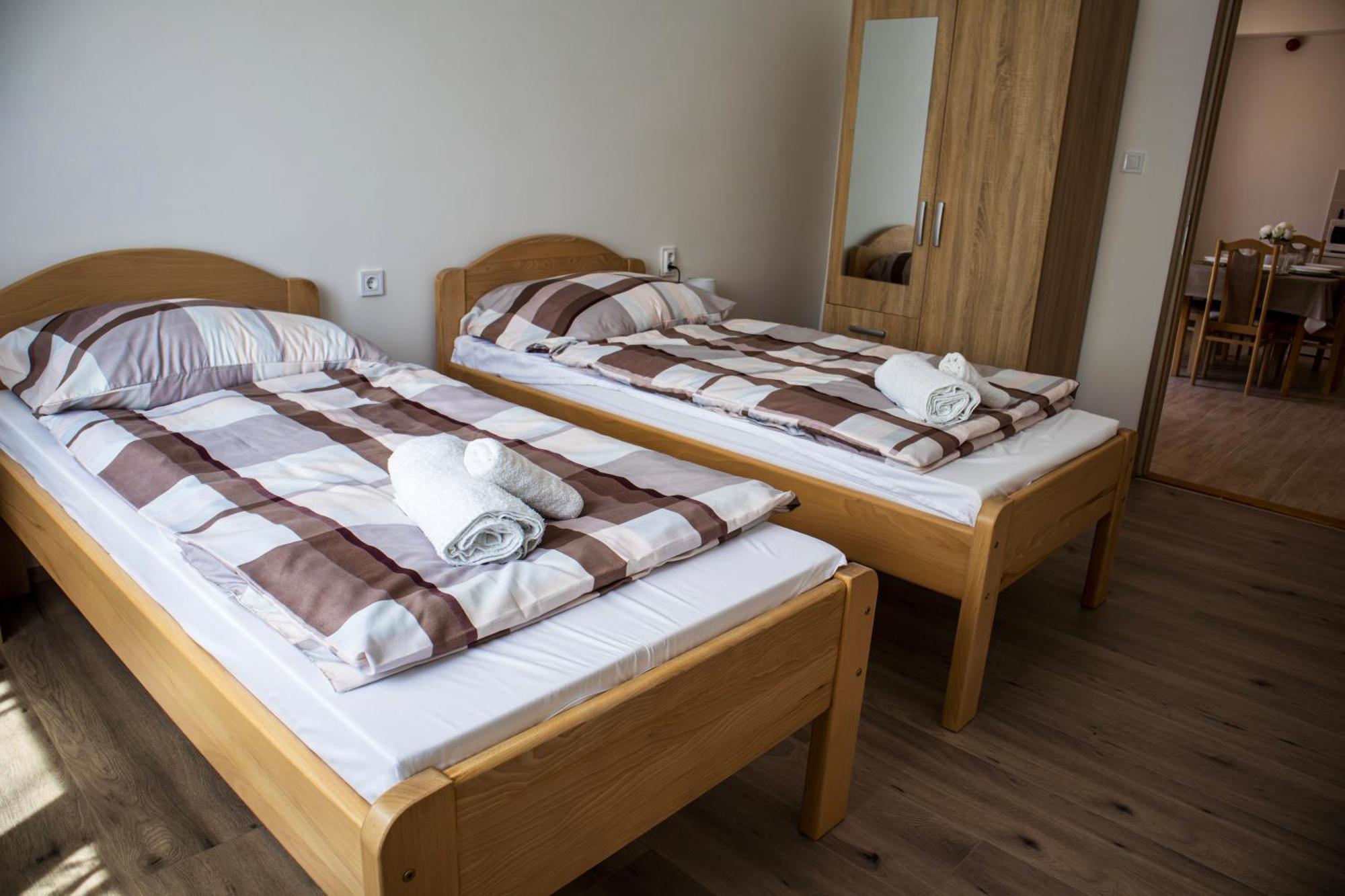 Izisz Apartman Matraterenye Buitenkant foto
