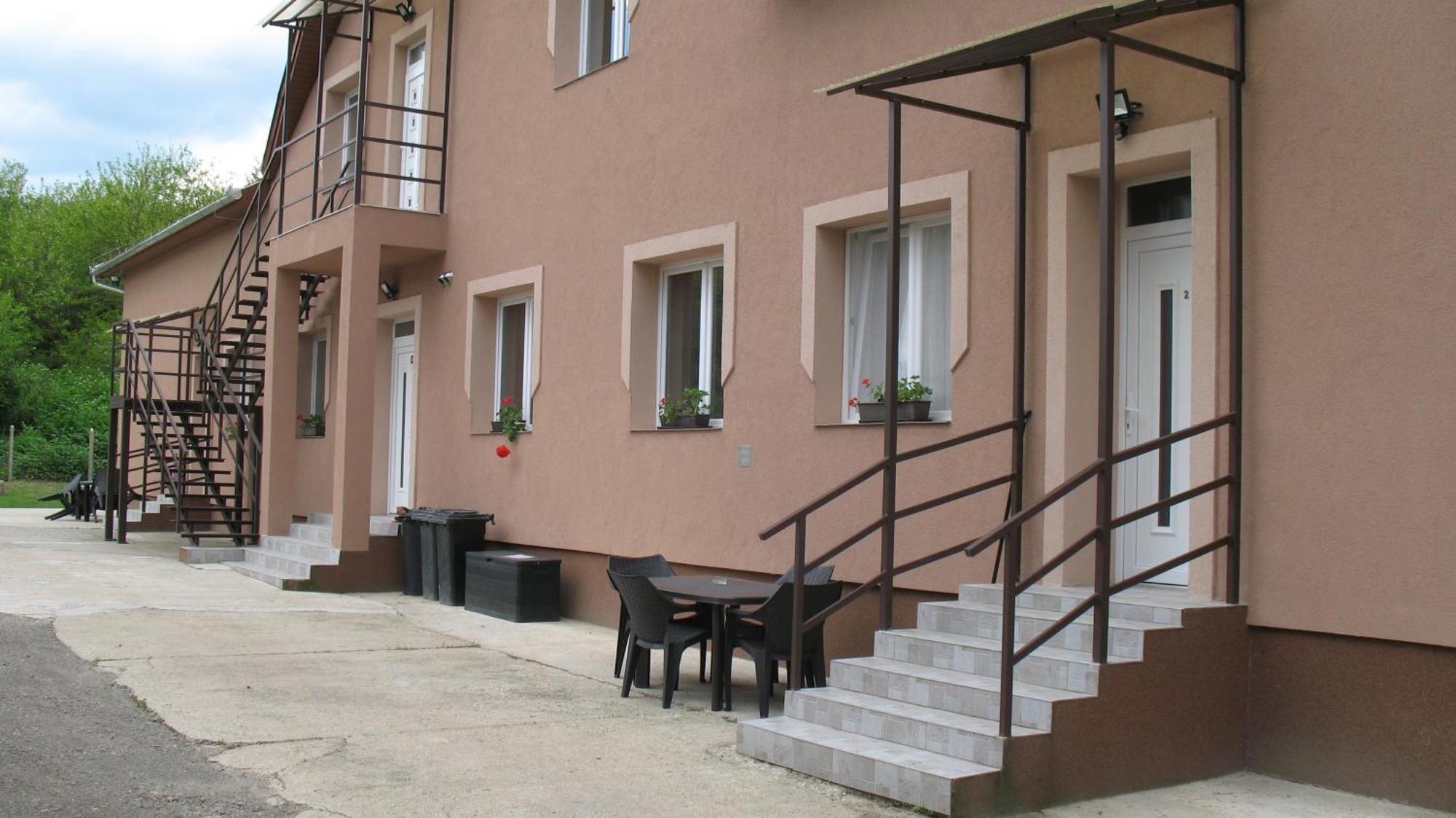 Izisz Apartman Matraterenye Buitenkant foto